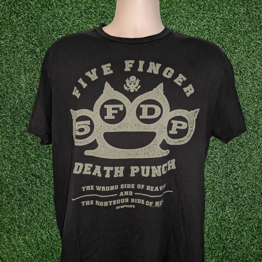 Five Finger Death Punch - 2013 "Wrong Side of Heaven" T-shirt - XL